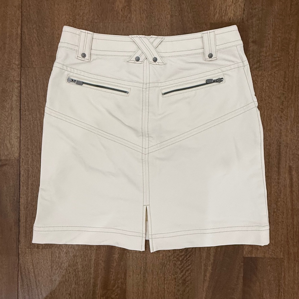 Athleta Womens Active Skort Off White Cream Zipper Pockets Hiking Mini Skirt 4 - Picture 2 of 3